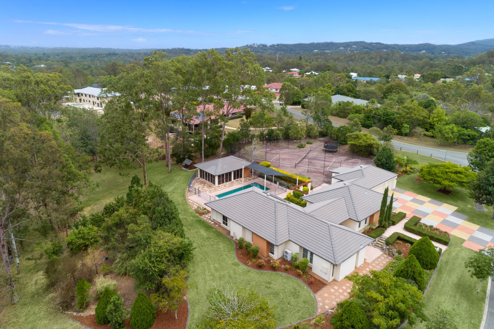 8 Brimblecombe Circuit, Pullenvale QLD 4069, Image 2