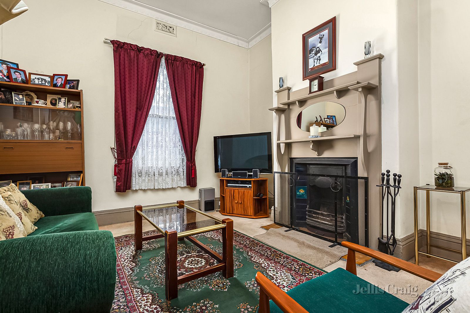 19 Newton Parade, Moonee Ponds VIC 3039, Image 2