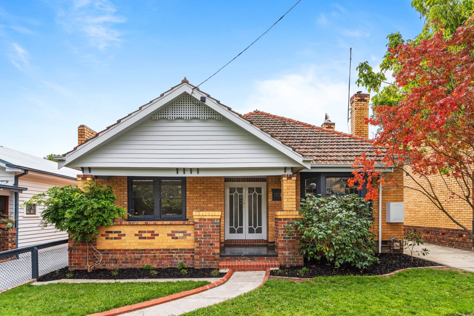 221 Lyons Street North, Ballarat Central Property History & Address