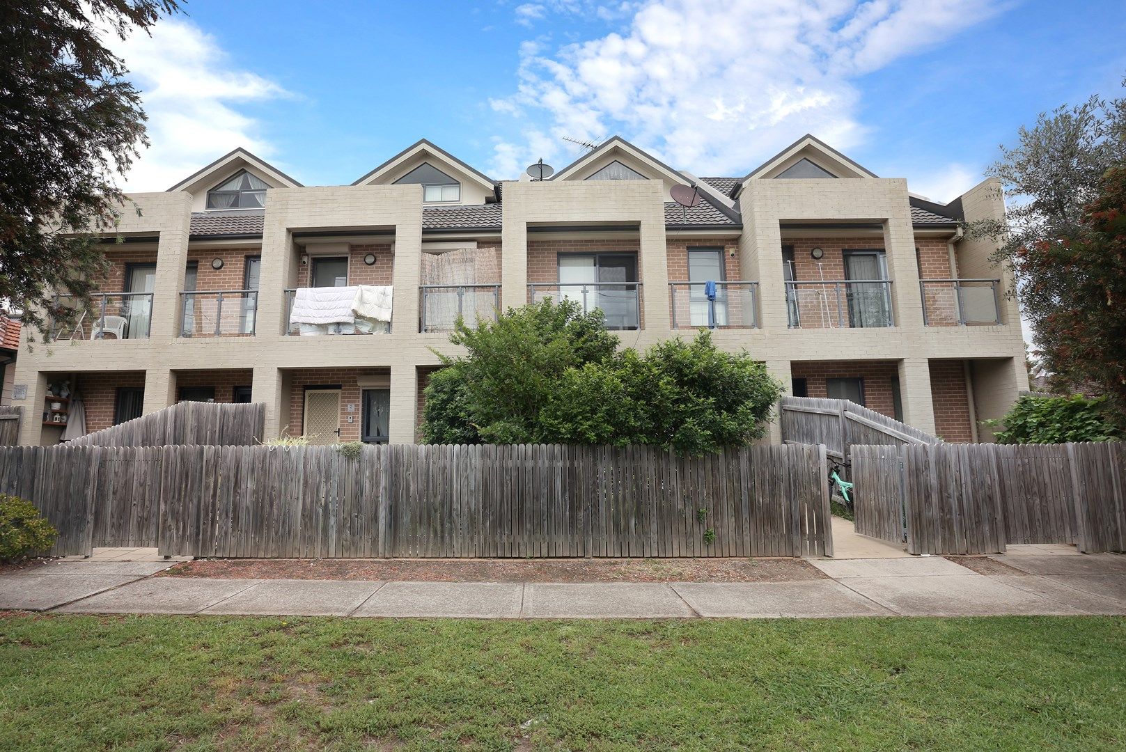 11/24-26 Markey St, Guildford NSW 2161, Image 0