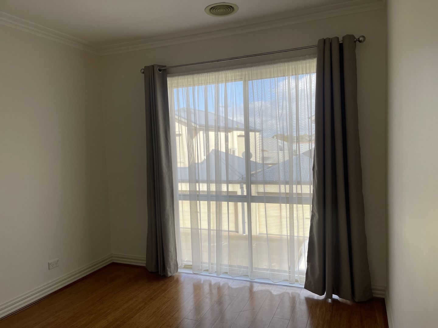 3/24 Riverside Avenue, Werribee VIC 3030 Townhouse For Rent Domain