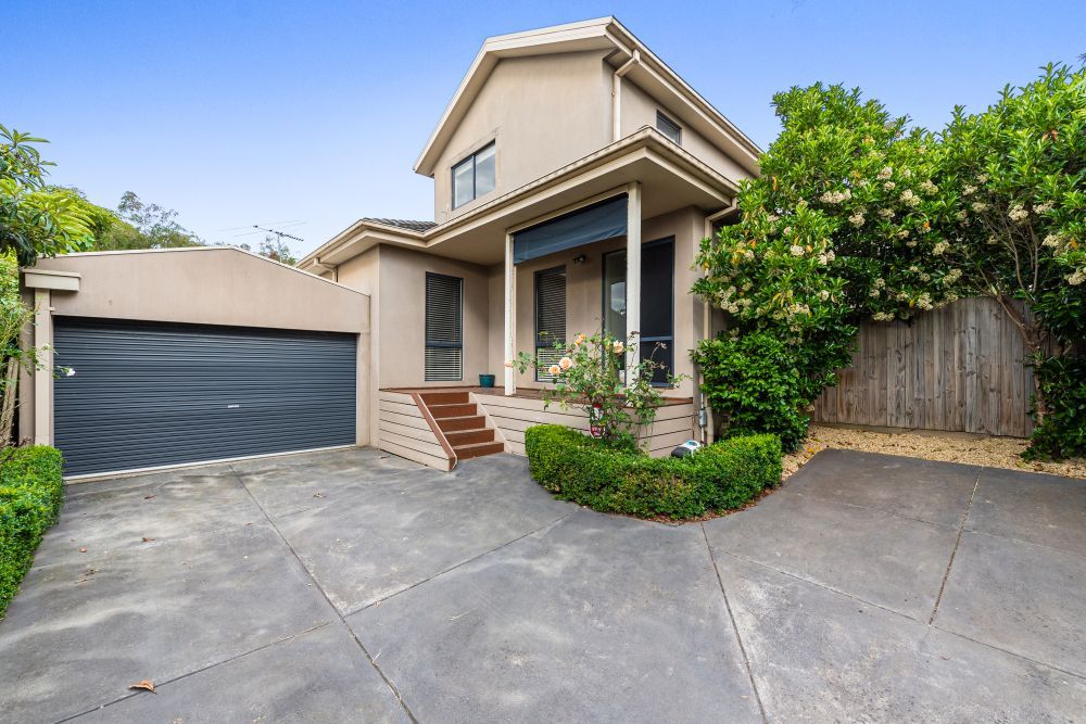 3 bedrooms Townhouse in 3/5 Piper Road FERNTREE GULLY VIC, 3156