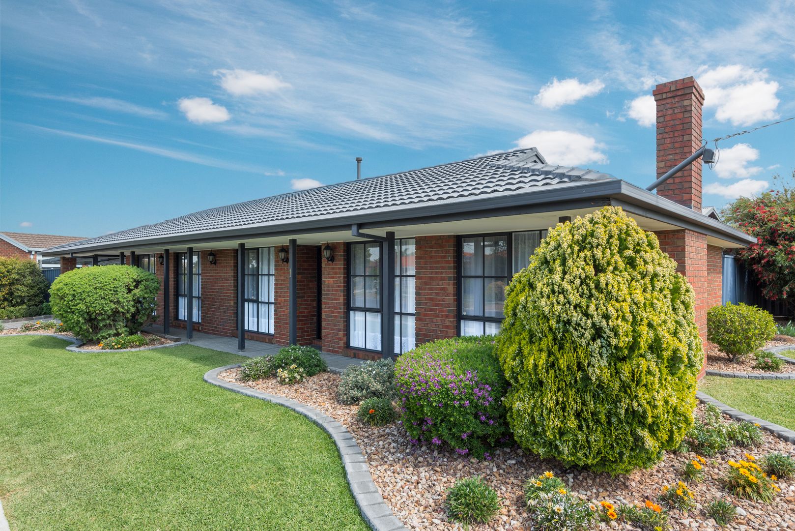 1 Henley Court, Craigieburn VIC 3064, Image 1