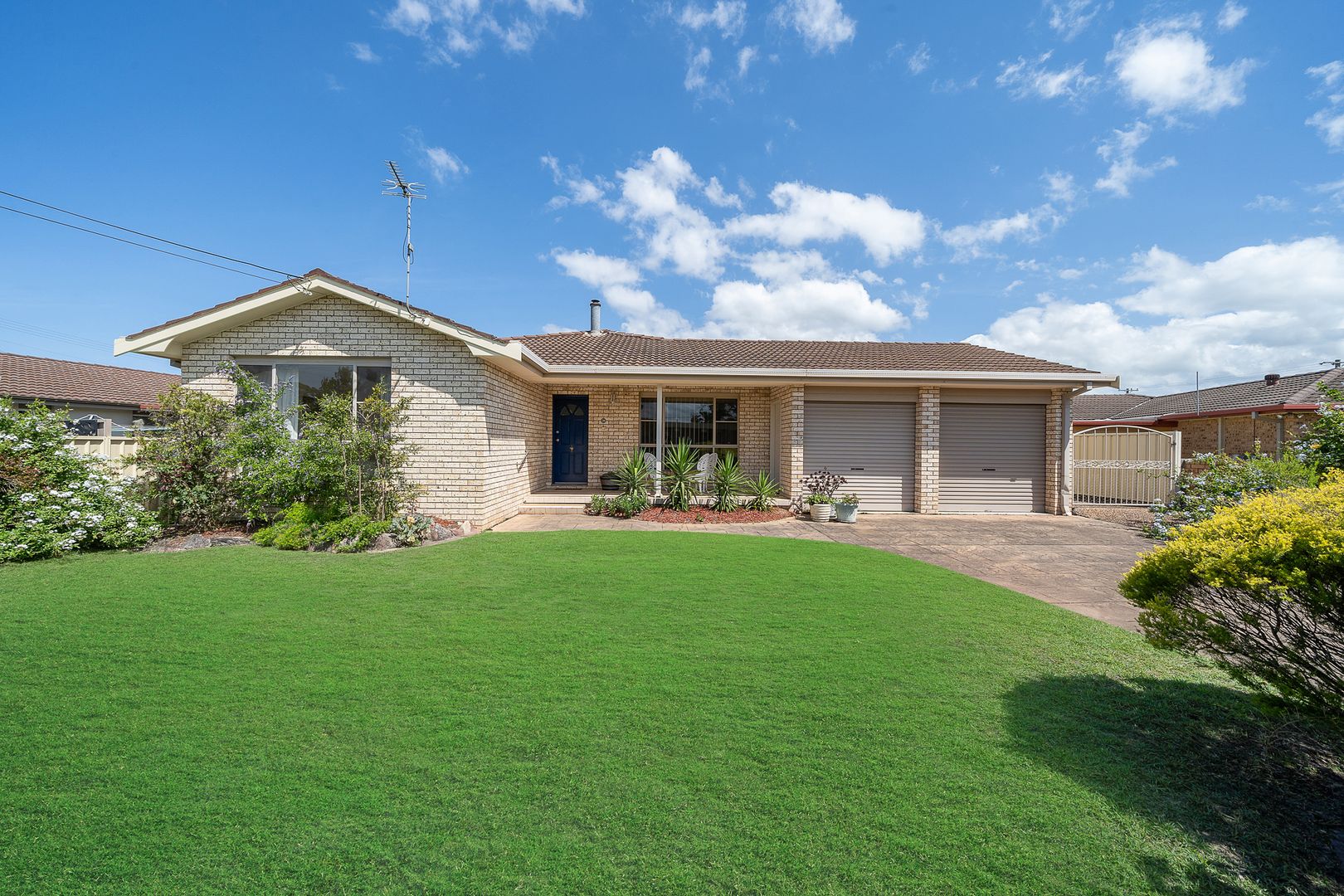 Property Report For 20 Amundsen Avenue Shoalhaven Heads Nsw 2535