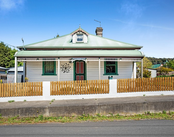 17 Margaret Street, Beaconsfield TAS 7270