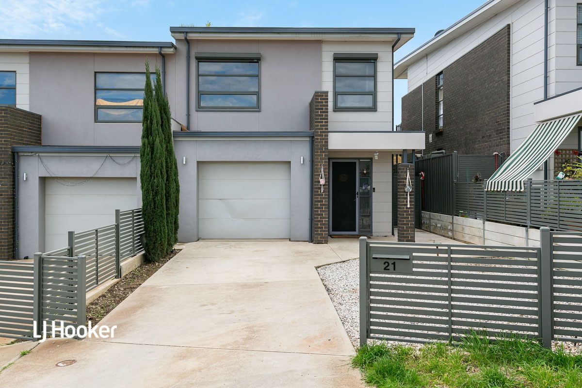 21 Parkview Walk, Elizabeth Park SA 5113, Image 2