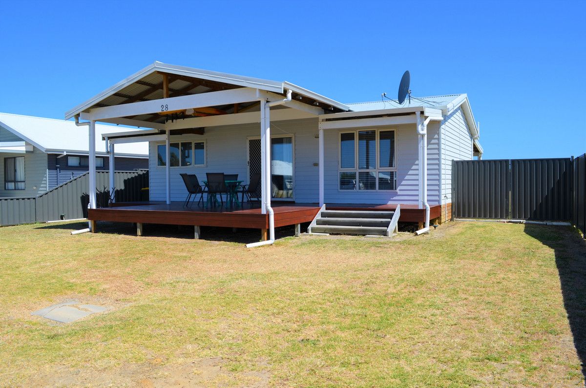 28 McGlade Close, Bremer Bay WA 6338, Image 2