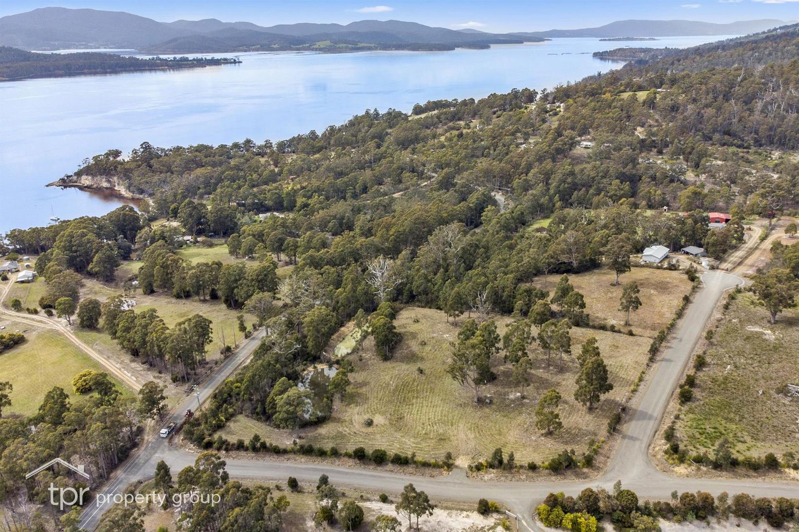 9 Swifts Road, Surges Bay TAS 7116, Image 2