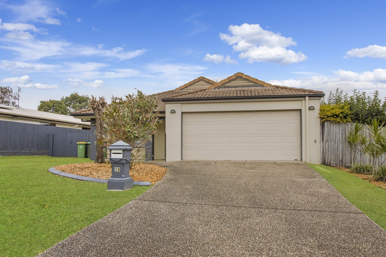 4 bedrooms House in 20 Montserrat Crescent CALOUNDRA WEST QLD, 4551