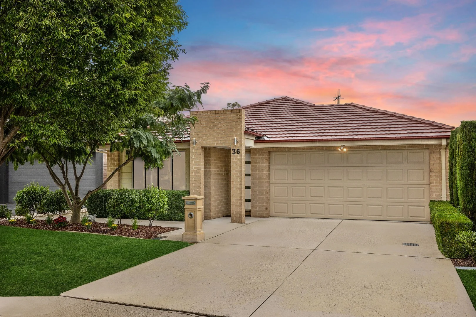 36 Helen Leonard Crescent, Forde ACT 2914