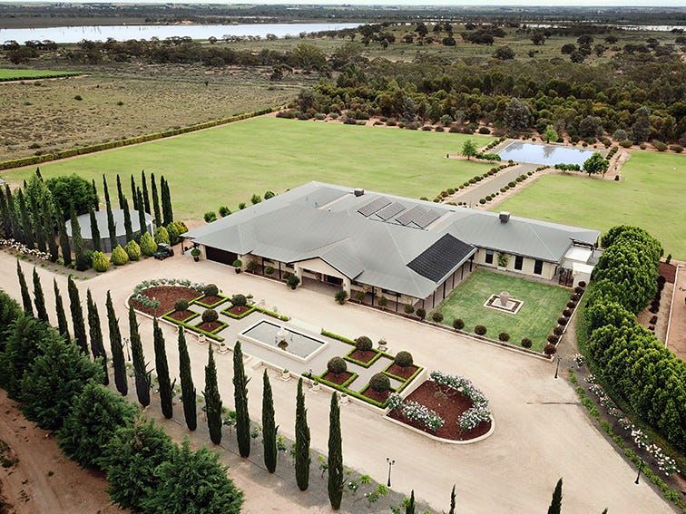 899 Hunt Road, Loveday SA 5345, Image 1