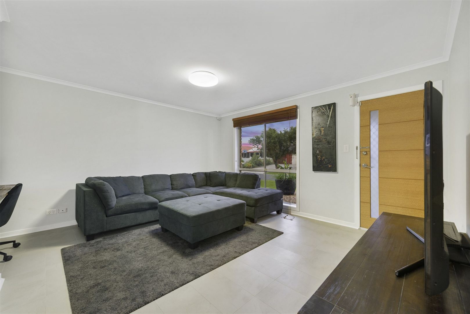 3 Quartz Street, Delahey VIC 3037, Image 2