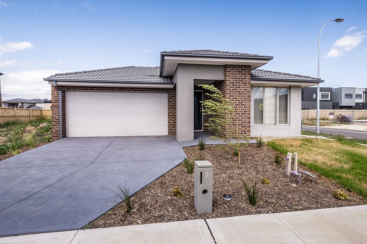 4 bedrooms House in 2 Dalziell Cres CRANBOURNE NORTH VIC, 3977