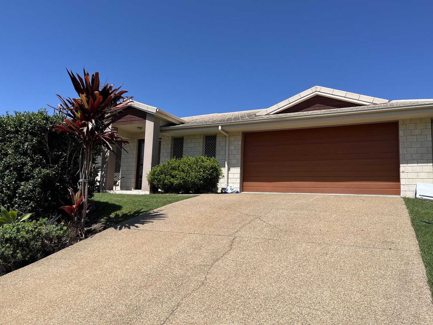 7 Lexington Drive, Lammermoor QLD 4703