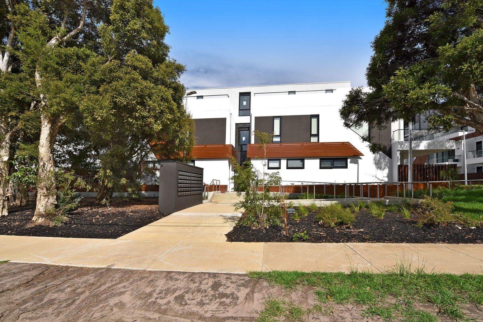 G017/11 Renver Road, Clayton VIC 3168, Image 0