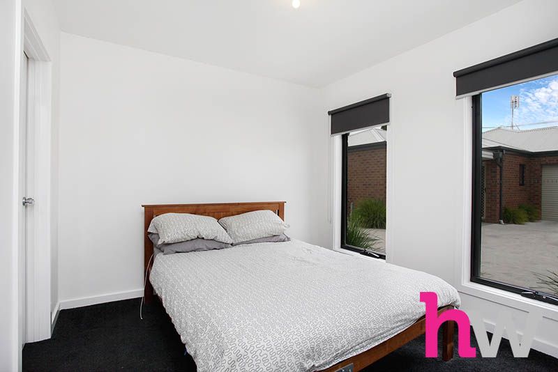 2/13-15 Carruthers Court, East Geelong VIC 3219, Image 2