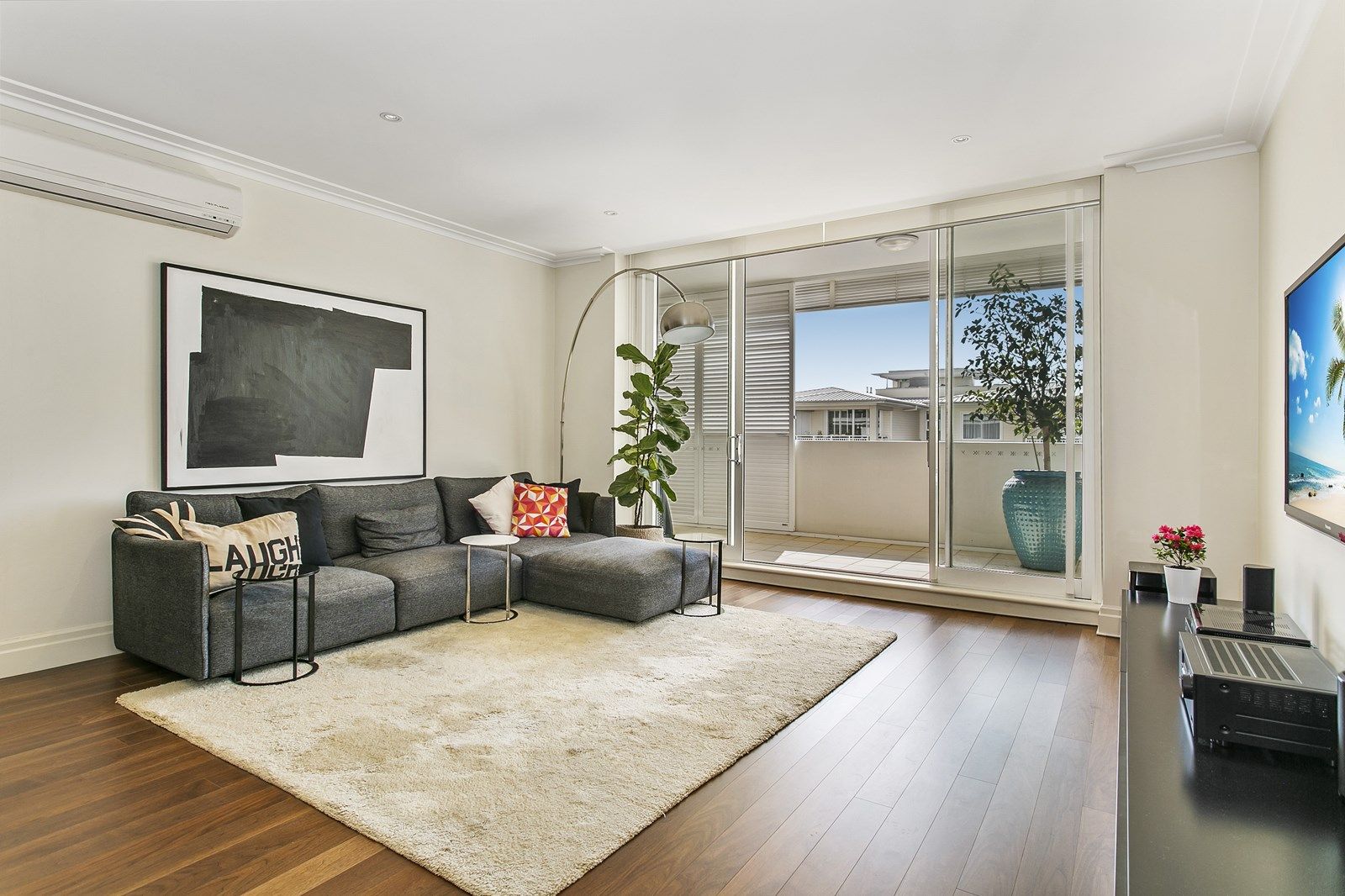 504/15-17 Peninsula Drive, Breakfast Point NSW 2137, Image 2