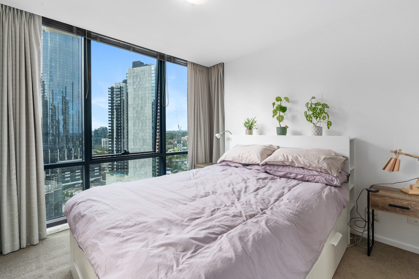 2204/241 City Road, Southbank VIC 3006, Image 1