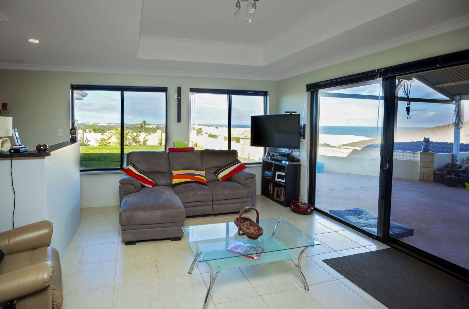 56 Bellimos Drive, Wandina WA 6530, Image 2