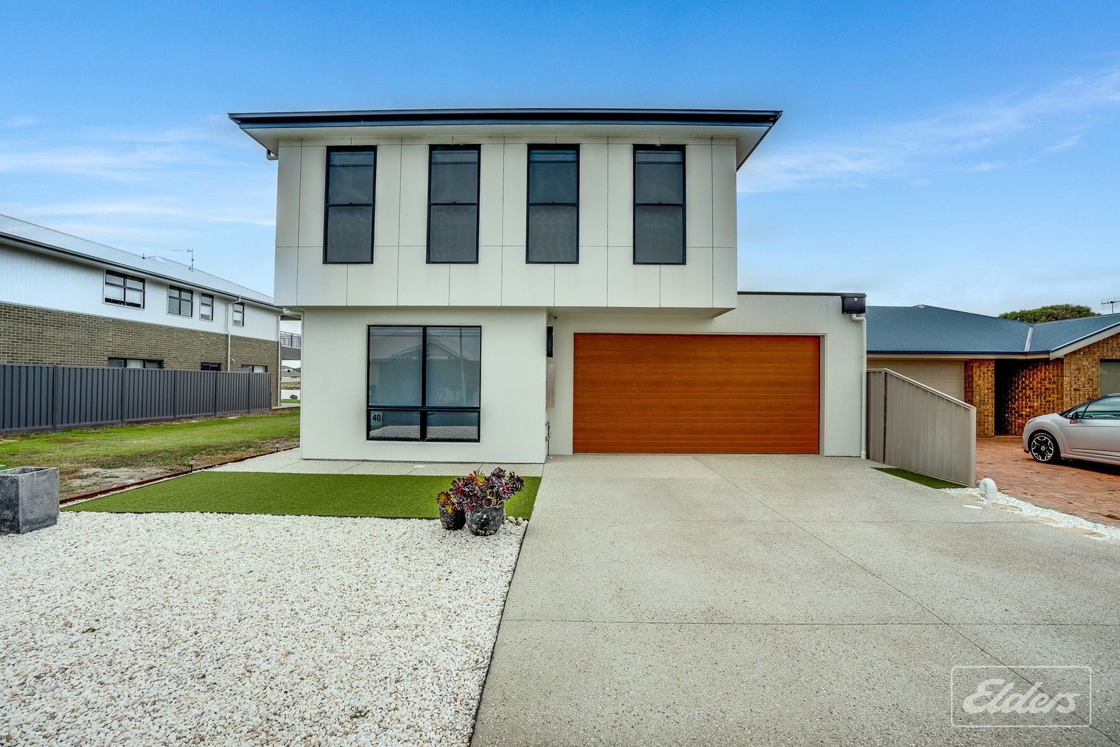 40 Wentworth Parade, Hindmarsh Island SA 5214, Image 0