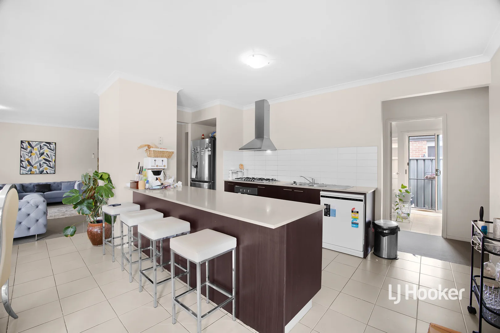 Additional image 5 of 37 Hatfield Place, Deer Park VIC 3023