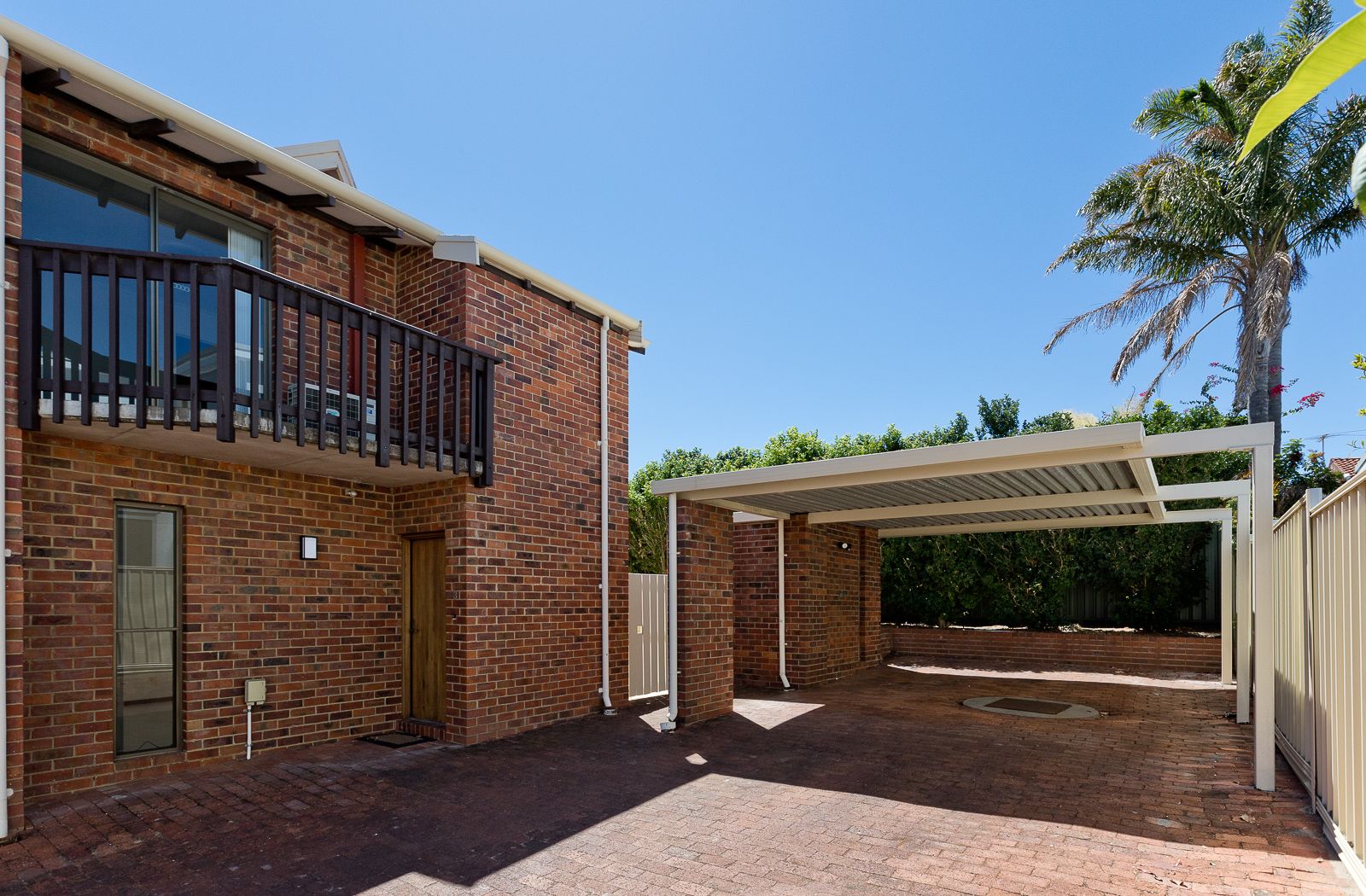 3/10 Leonora Street, Como WA 6152 Townhouse For Rent 700 Domain