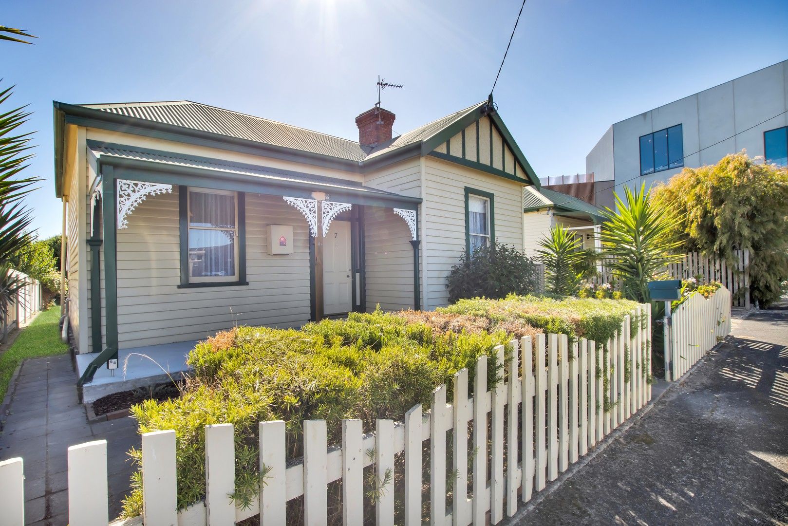 2 bedrooms House in 7 The Quadrant ULVERSTONE TAS, 7315