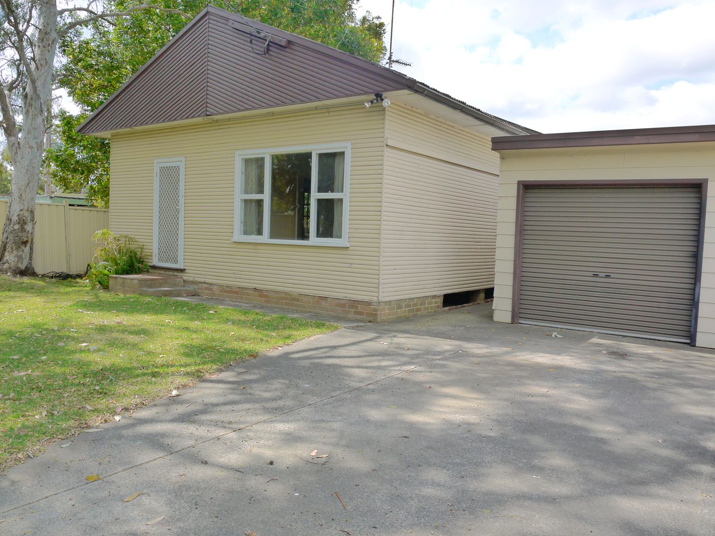 2 bedrooms Semi-Detached in 2/29 Kurrawa Avenue POINT CLARE NSW, 2250