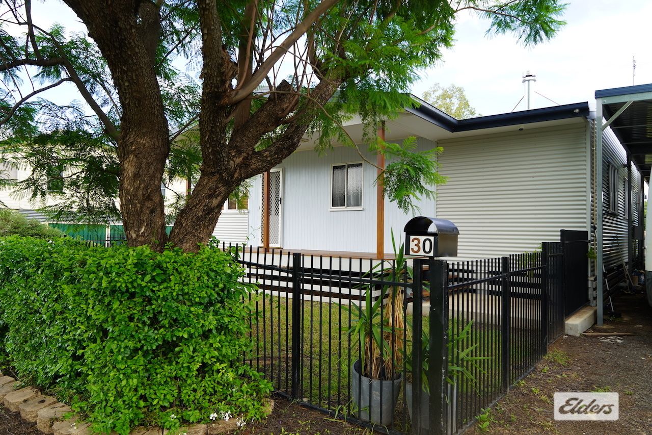 4 bedrooms House in 30 Charles Street ROMA QLD, 4455