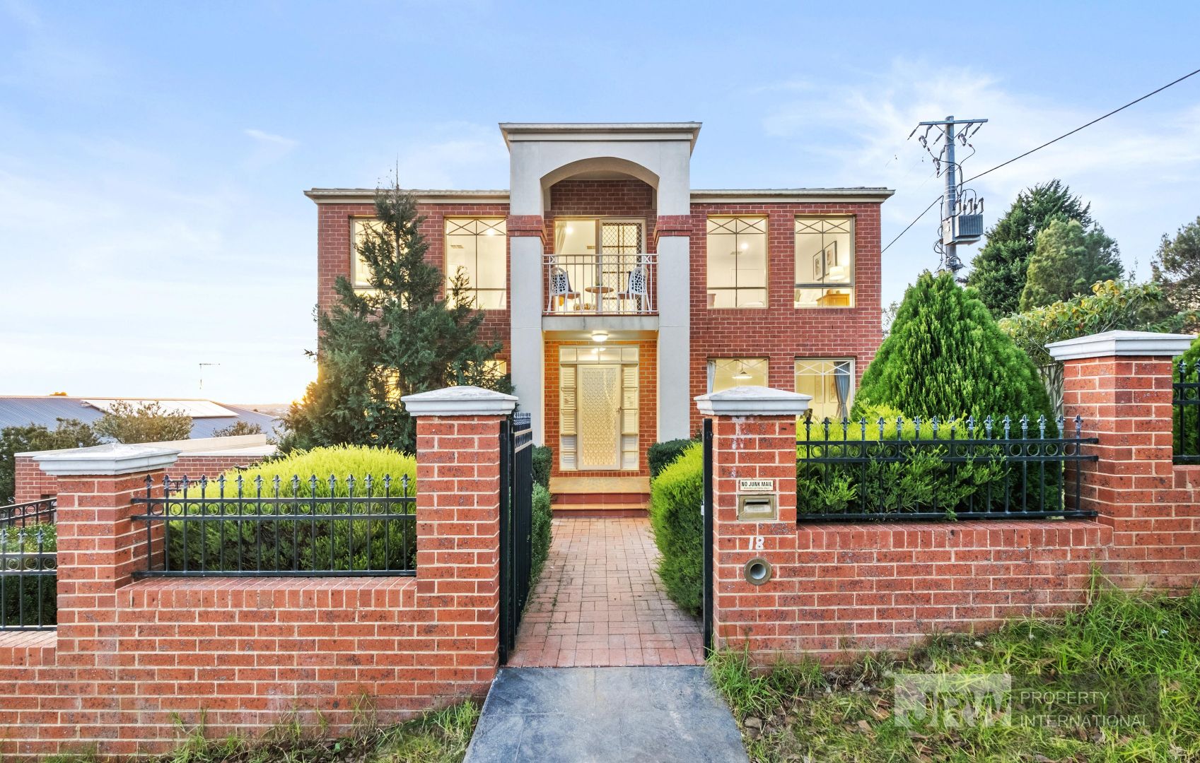 18 Grand Valley Terrace, Lysterfield VIC 3156 Domain