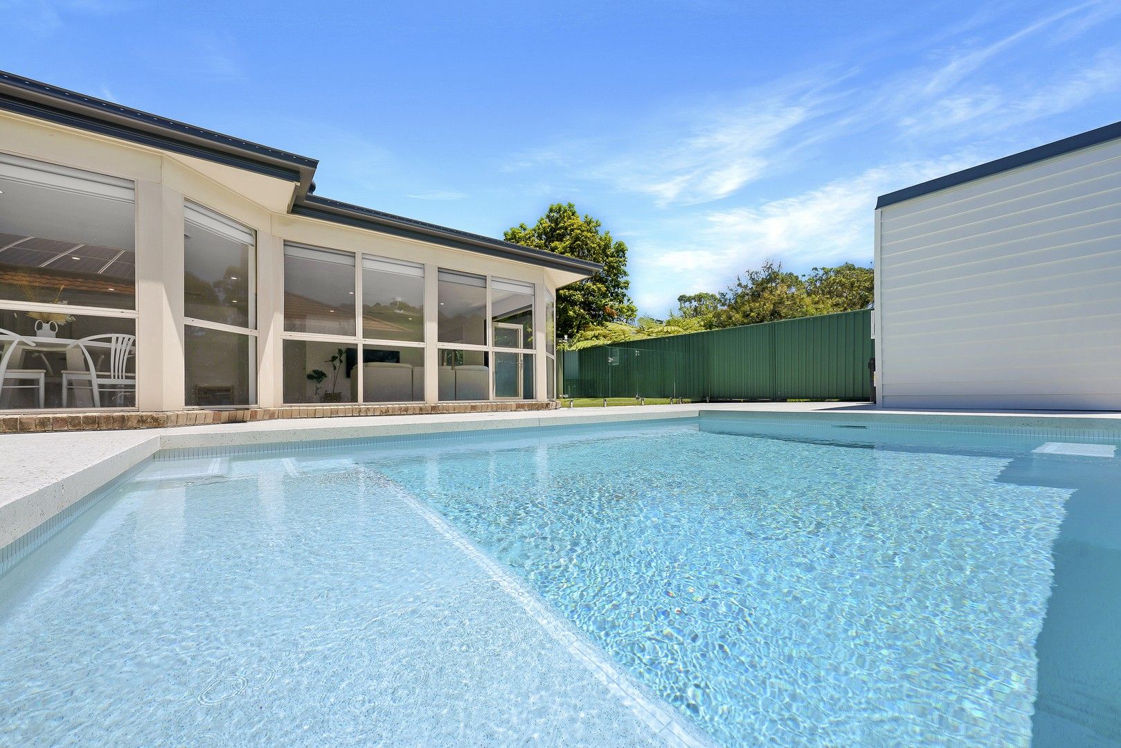 4 Mollys Place, Currumbin Waters QLD 4223 House For Rent 1,300
