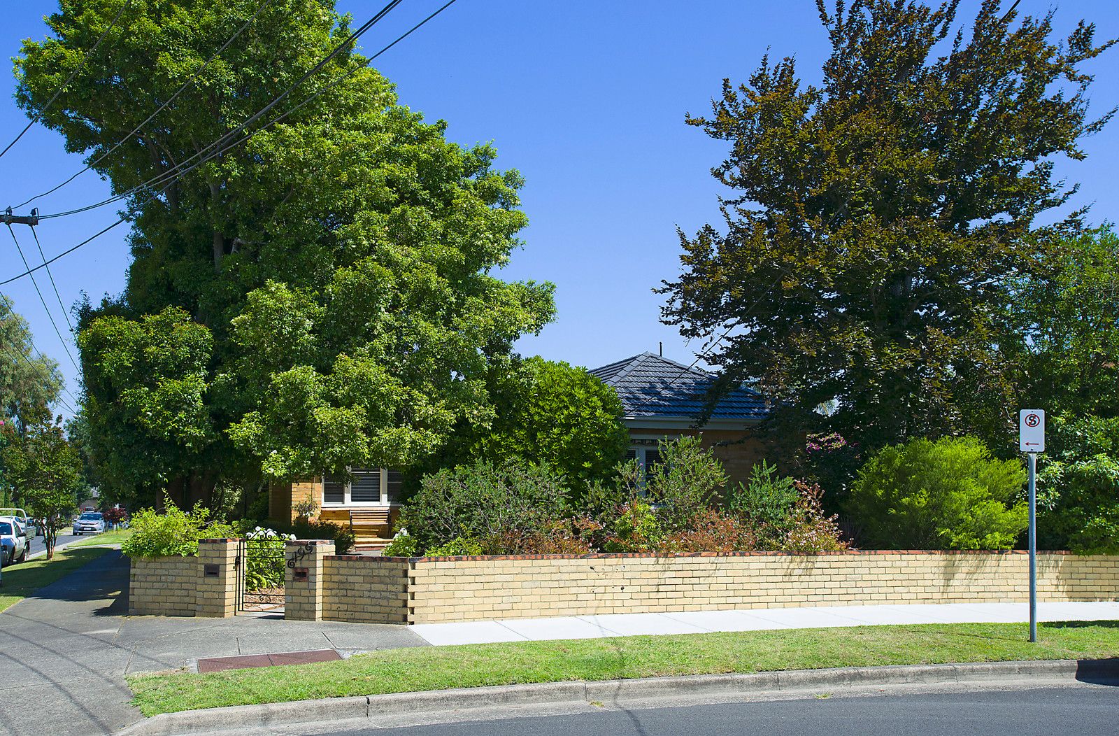 19 Brett Street, Murrumbeena VIC 3163, Image 0