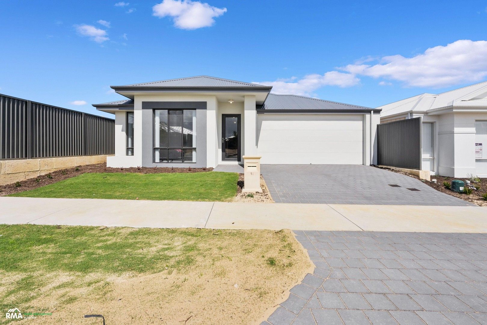 4 bedrooms House in 18 Phaxas Street JINDALEE WA, 6036