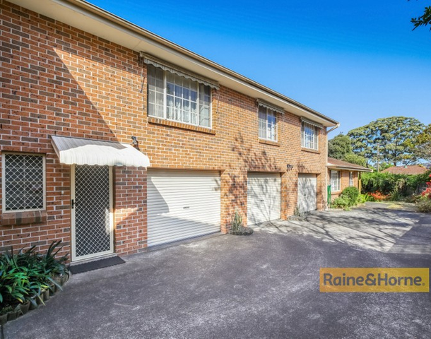 2/44 Paton Street, Woy Woy NSW 2256