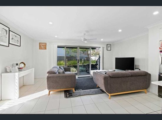 23 32 Warrill Street, Redbank Plains QLD 4301, Image 1