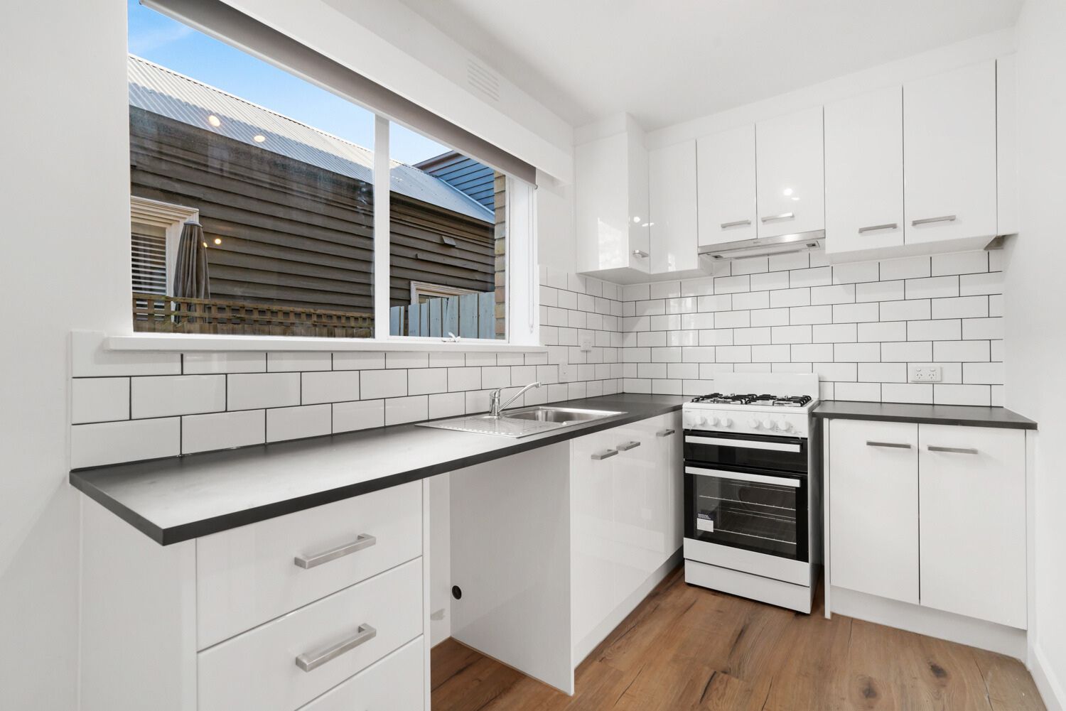 1 bedrooms Apartment / Unit / Flat in 1/229 Dow Street PORT MELBOURNE VIC, 3207