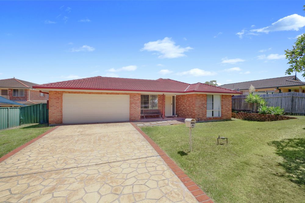 4 Heritage Drive, Kanwal NSW 2259