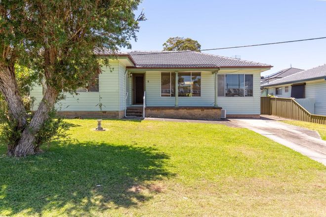 Picture of 5 Griffiths Avenue, FLORAVILLE NSW 2280