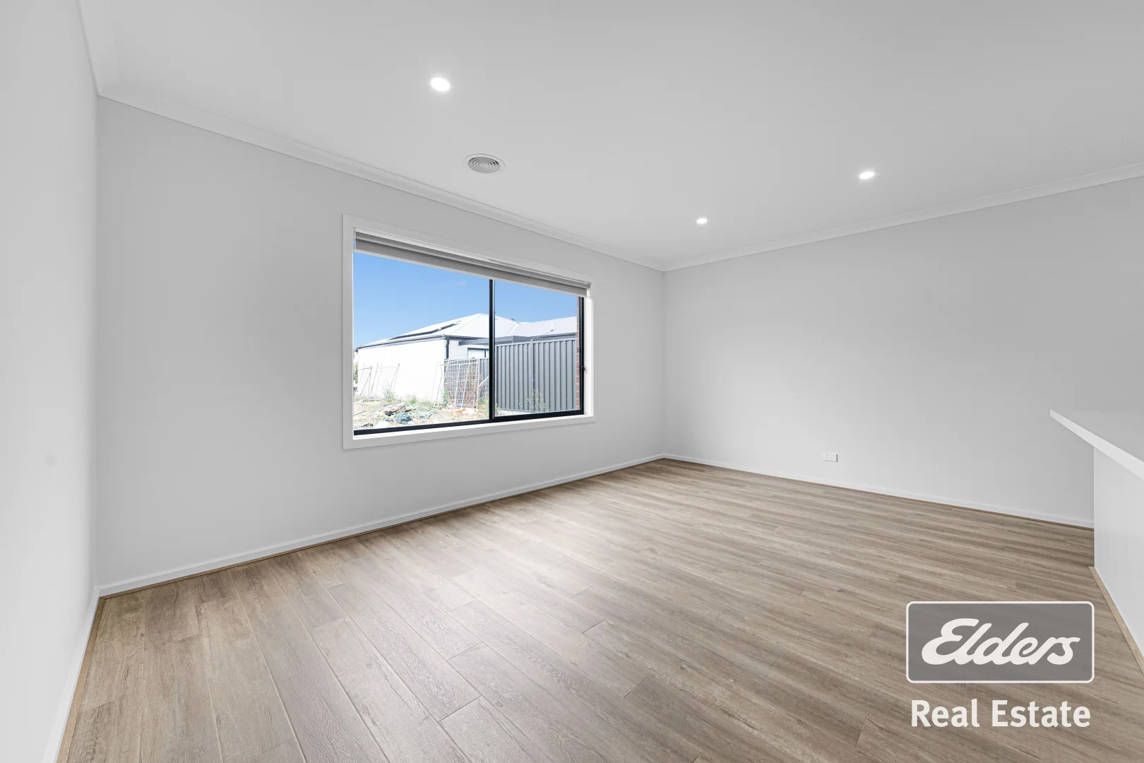 Additional image 4 of 33 Molesworth Crescent, Donnybrook VIC 3064