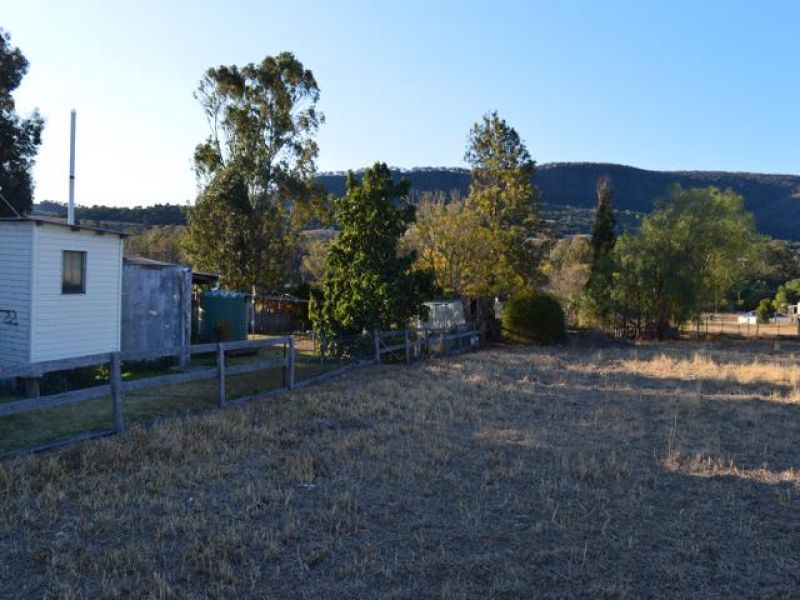 9/9 Edmund, Mount Colliery QLD 4370, Image 1