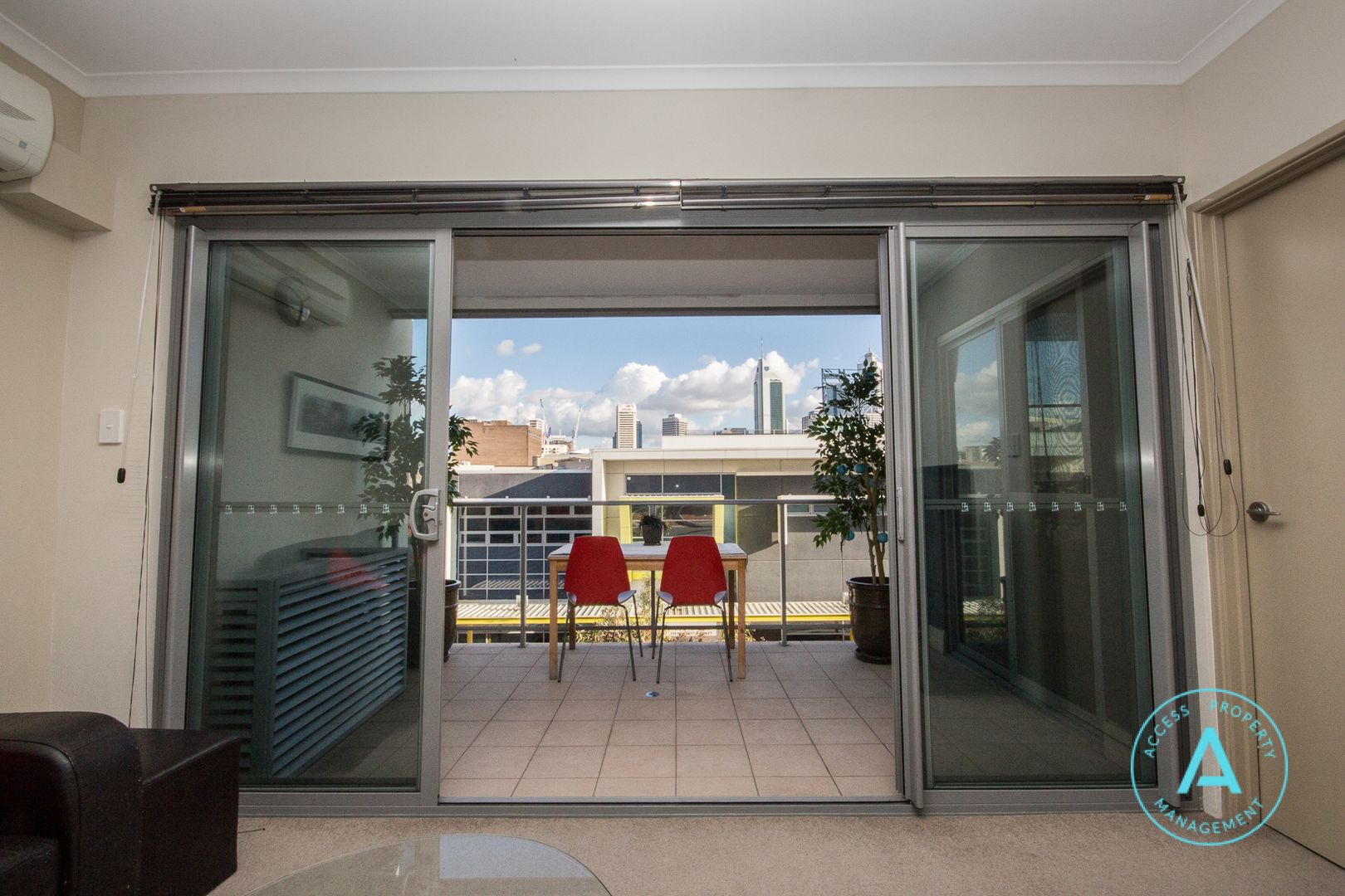 77/154 Newcastle Street, Perth WA 6000, Image 2