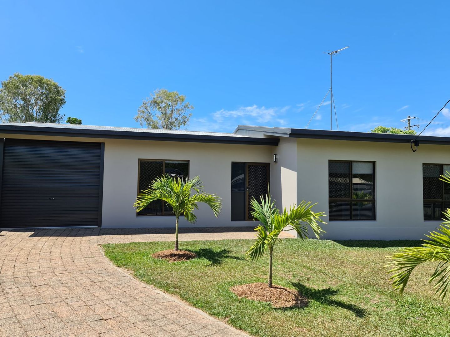 12 Alberta Drive, Woree QLD 4868 Domain