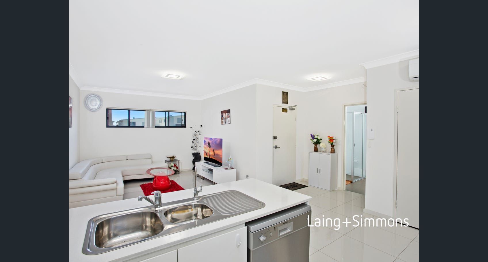 21/2 Glenmore Ridge Drive, Glenmore Park NSW 2745 House For Rent Domain