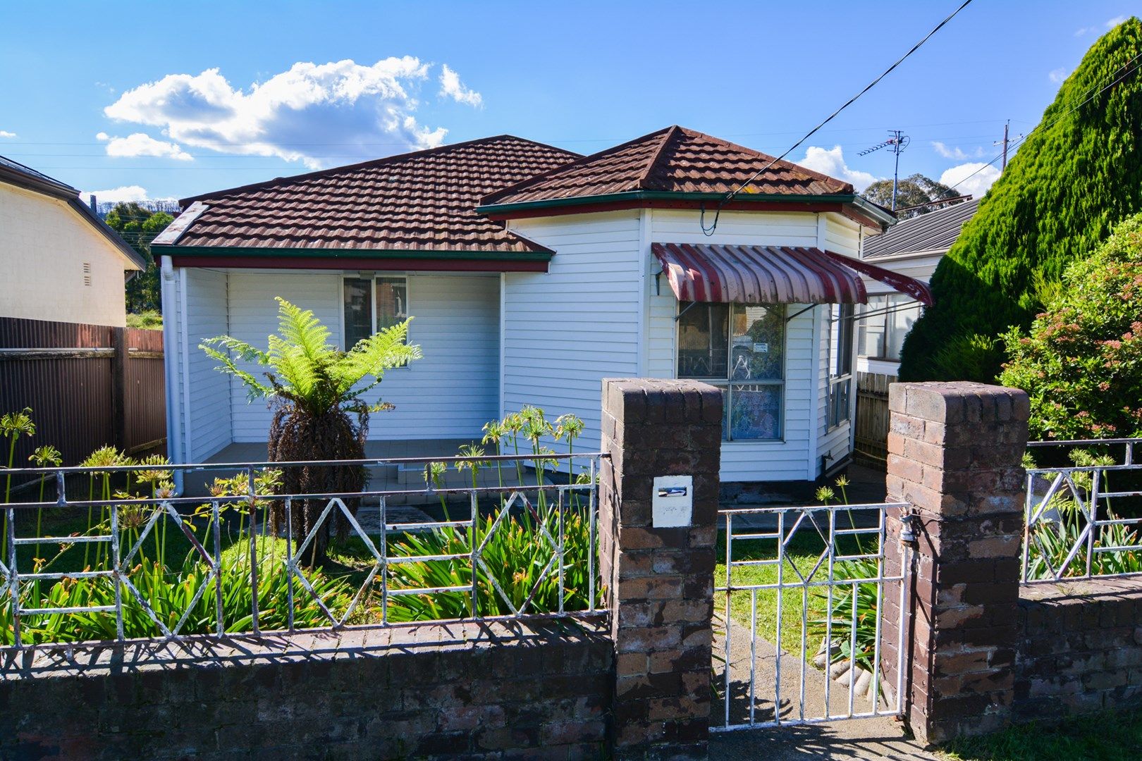 2 bedrooms House in 6 Chifley Road LITHGOW NSW, 2790