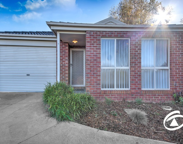 5/8 Mcclenaghan Place, Pakenham VIC 3810