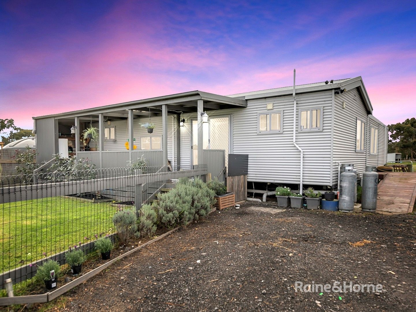 215 Eight Mile Road, Nar Nar Goon VIC 3812, Image 0