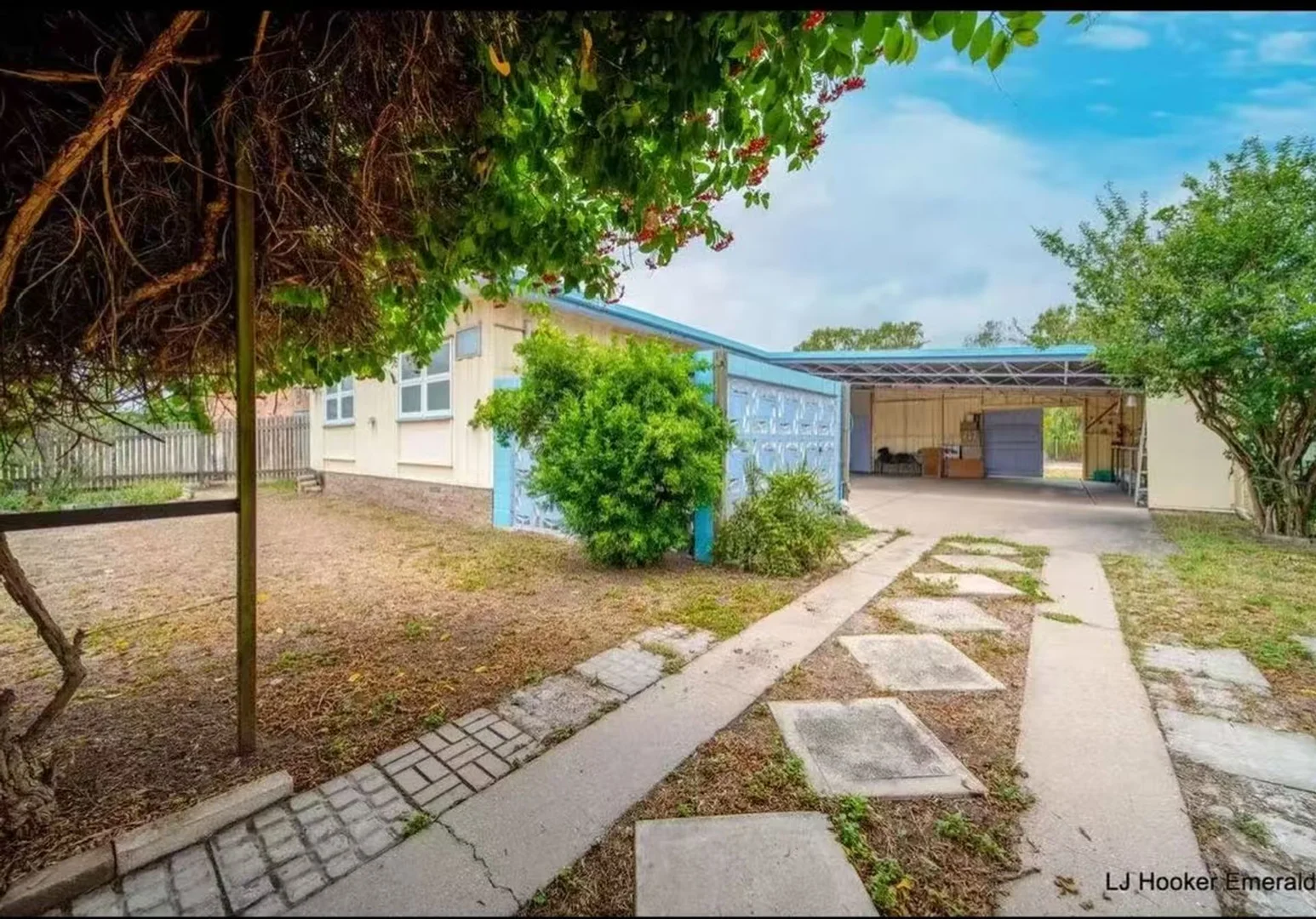 Additional image 17 of 64 Esmond St, Emerald QLD 4720