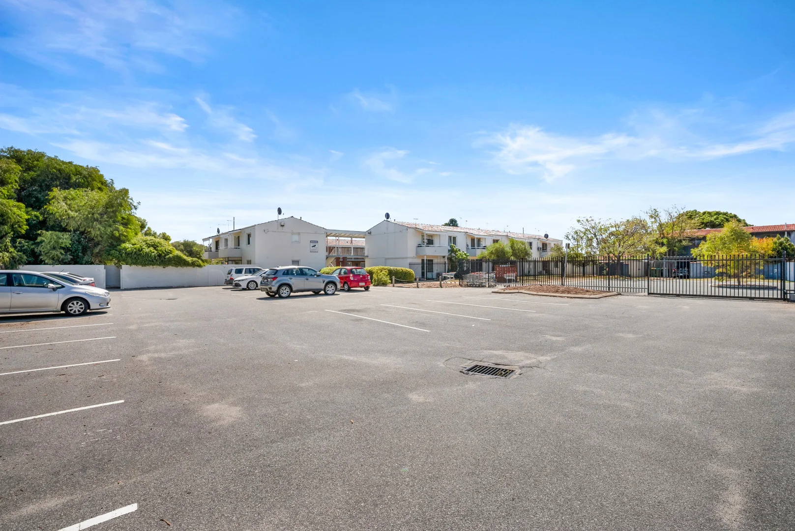 Additional image 13 of 2/15 Corvus Place, Rockingham WA 6168
