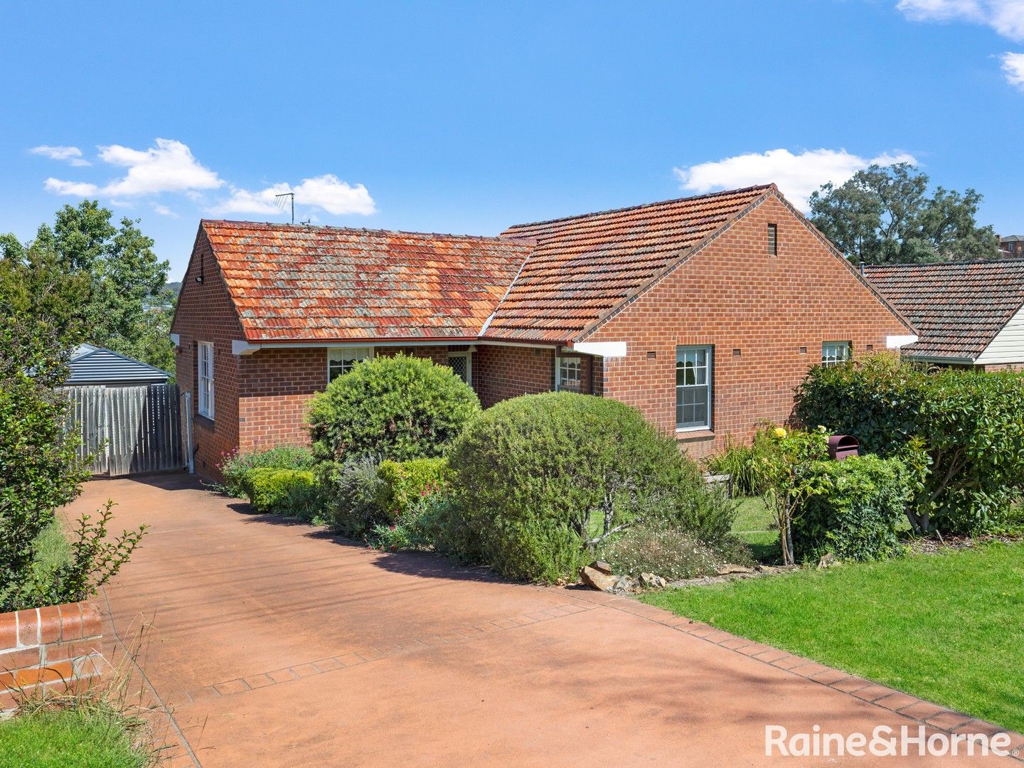 3 bedrooms House in 258 Lambert Street WEST BATHURST NSW, 2795