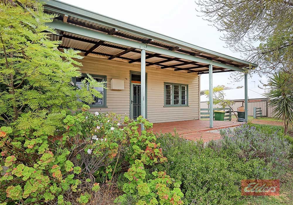 25 Argus Street, Narrogin WA 6312 Domain